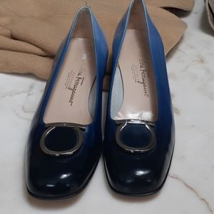 Ferragamo ombre Flats size 9